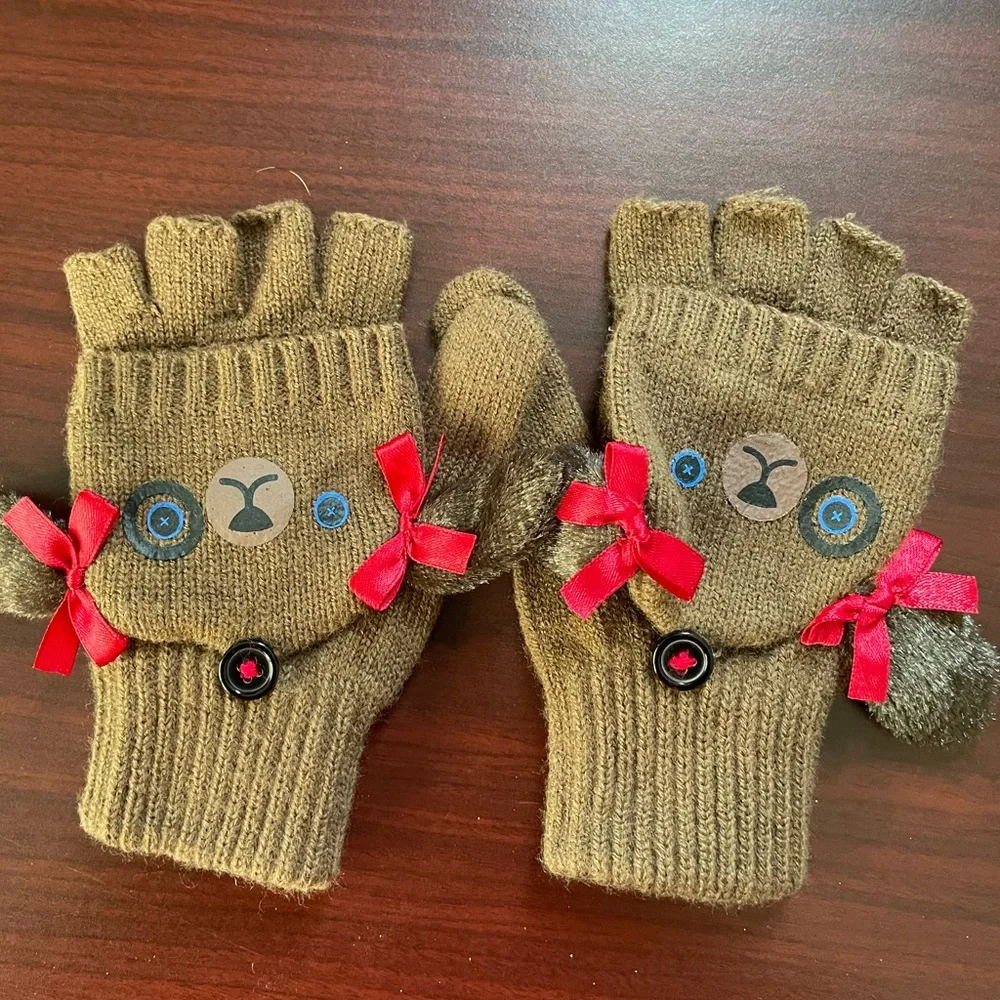 Fingerless gloves/ mittens one size fits most (intended for ages 14 and …